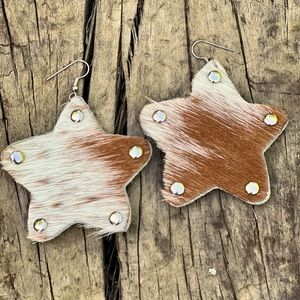Cowhide leather earrings star shaped